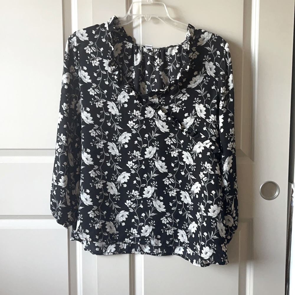 Old Navy Floral Long Sleeve Blouse Size XL
